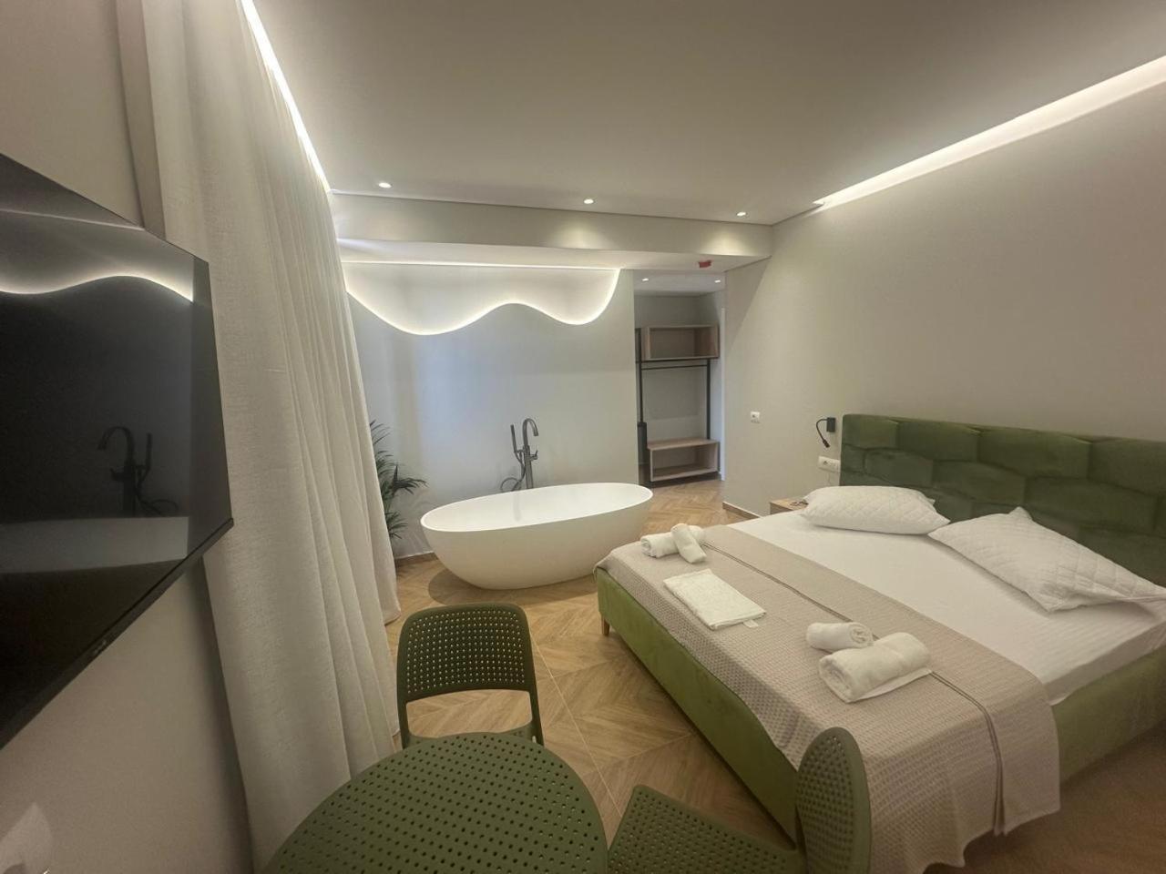 Parid 4* Ksamil
