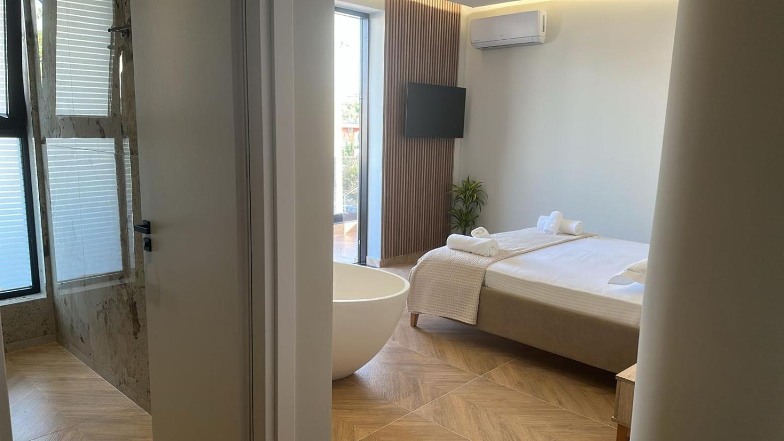Hotel Parid Ksamil