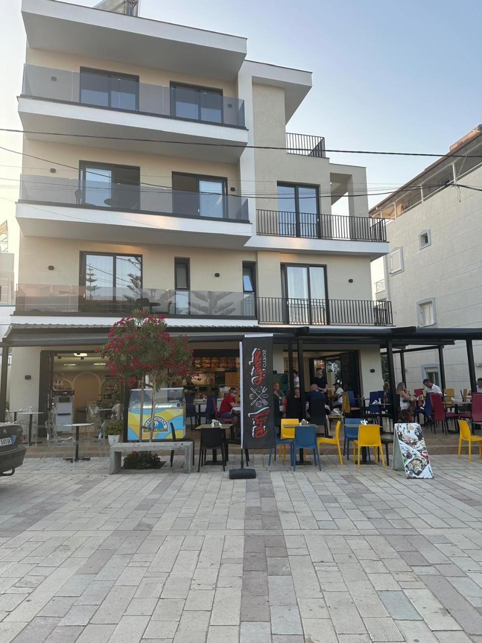 Parid Hotel 4*